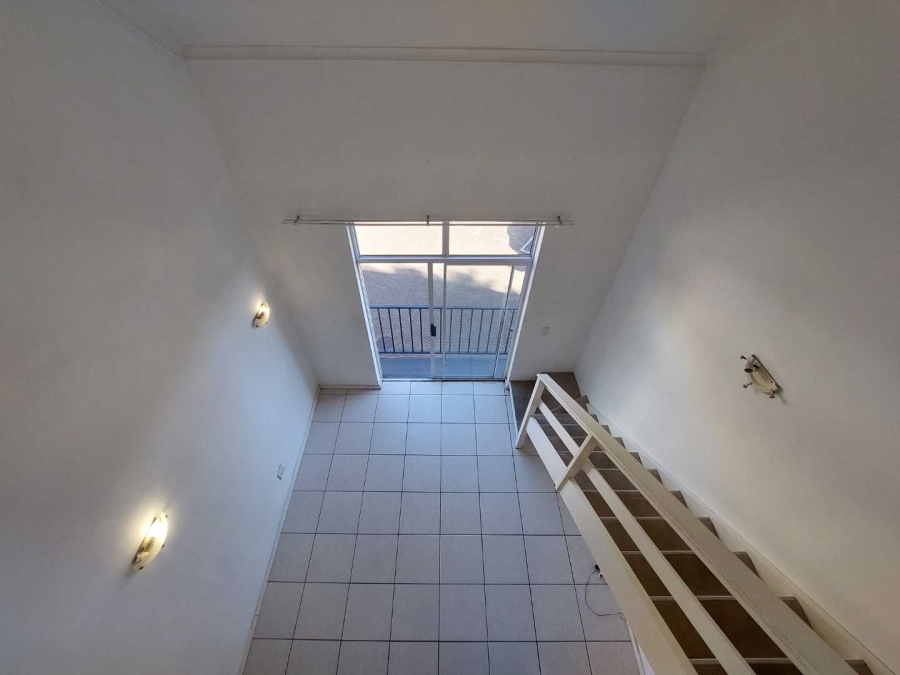 To Let 1 Bedroom Property for Rent in Plumstead Western Cape